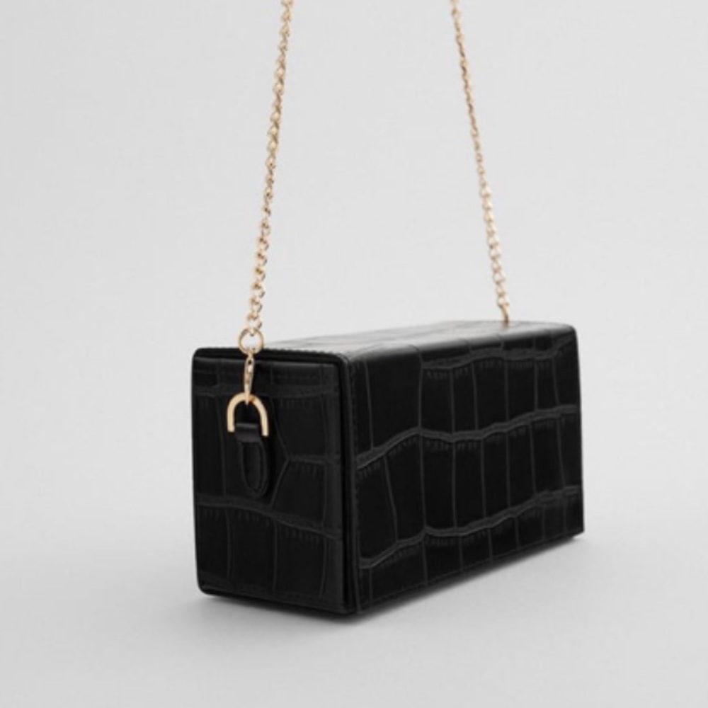 Zara black croc embossed box bag with chain - Picture 2 of 8